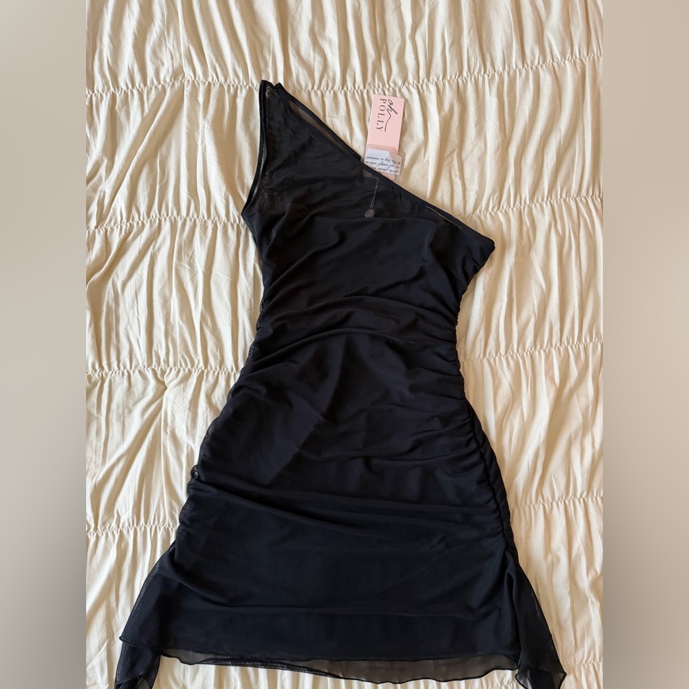 Oh Polly Sleek Black One-Shoulder Dress